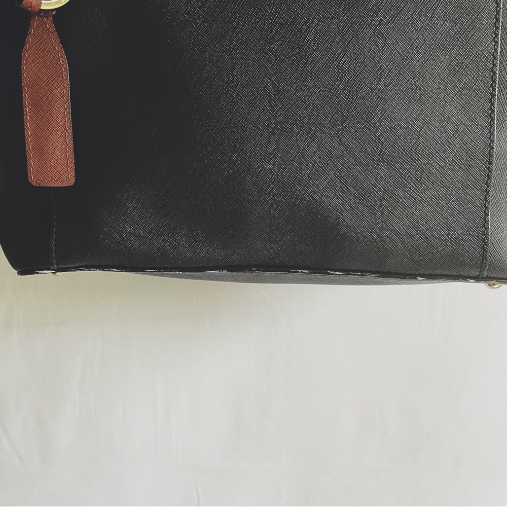 Calvin Klein Women’s Black & Brown Leather Textured Tote Shoulder Bag - Picture 8 of 10